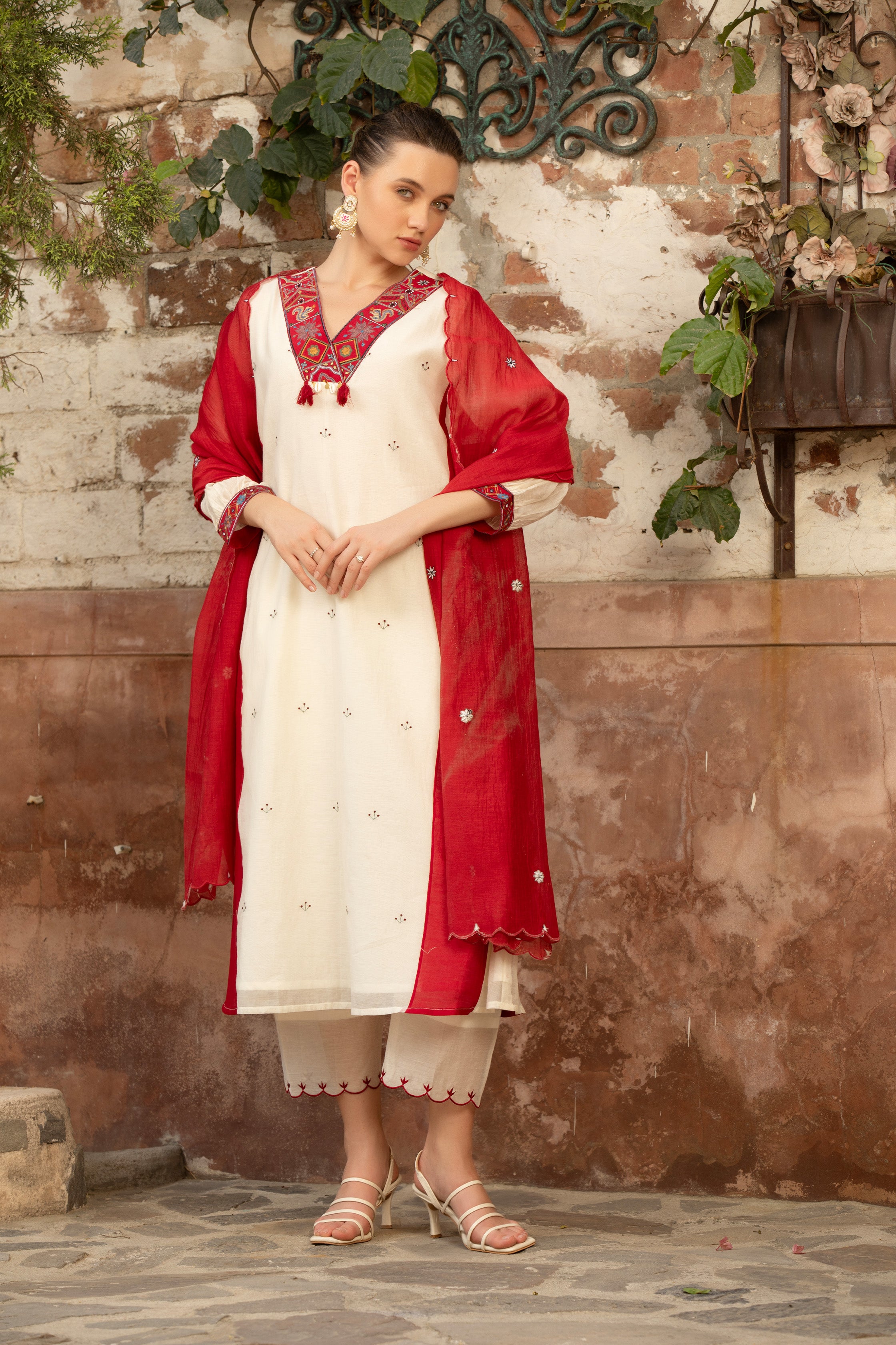 ROYAL CHARM KALI KURTA SET