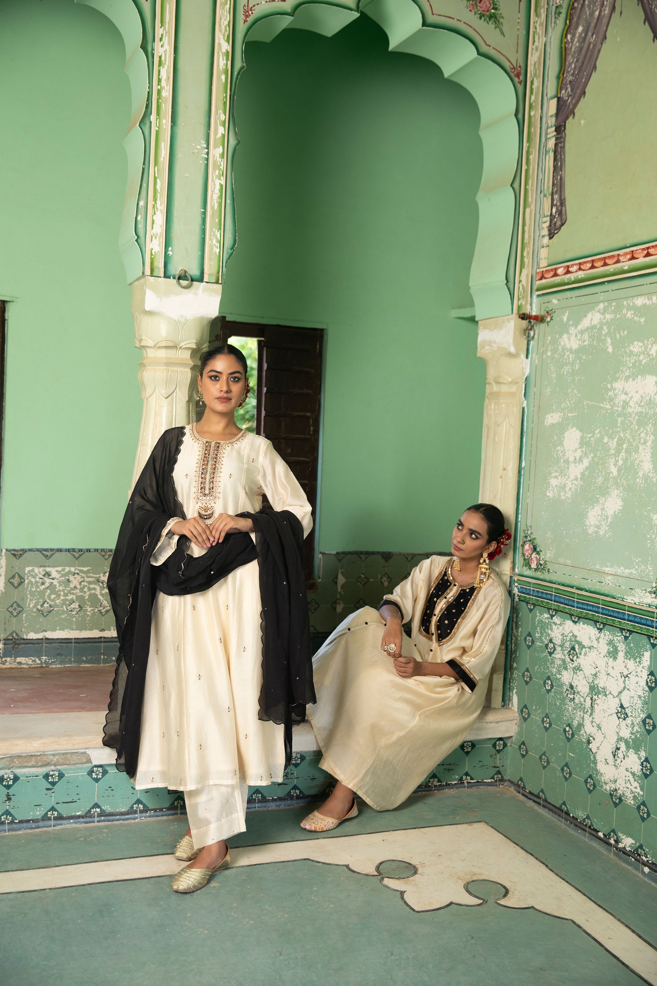 GOLD IVORY KURTA & PANT