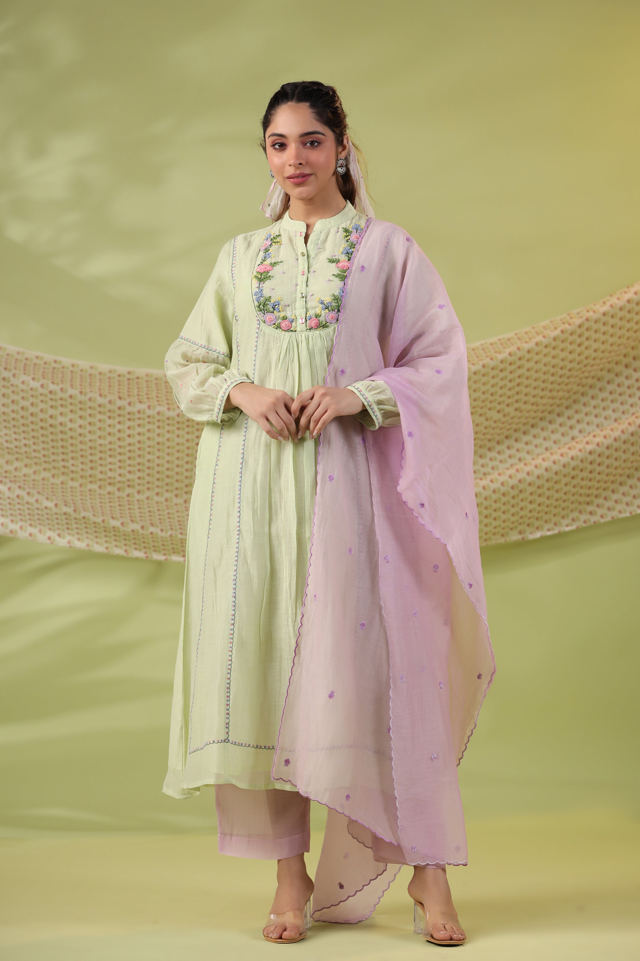 Happy Garden Kurta with Contrast Thread Embroidery