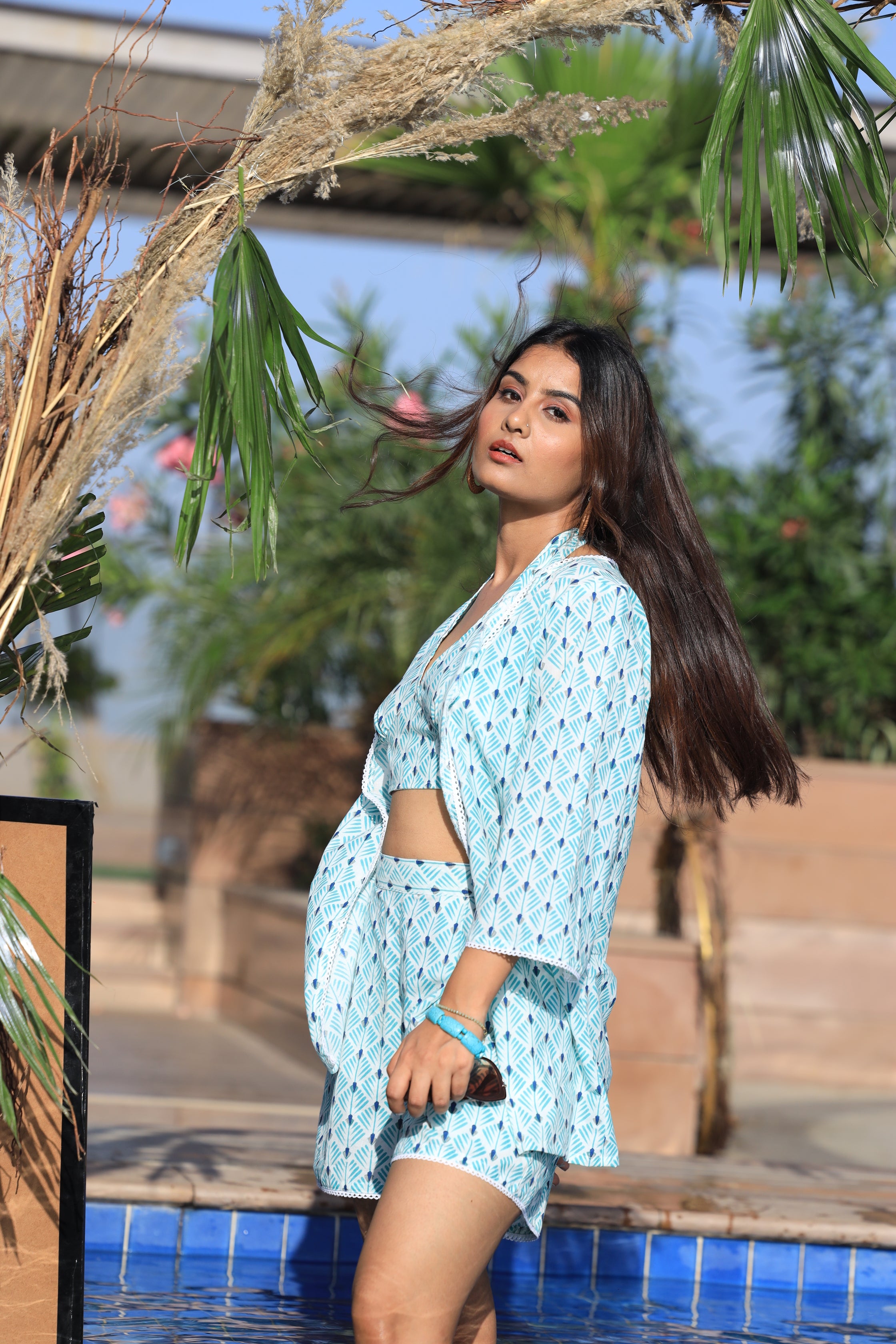 Rays of Life Shrug Set with Bustier Blue Top