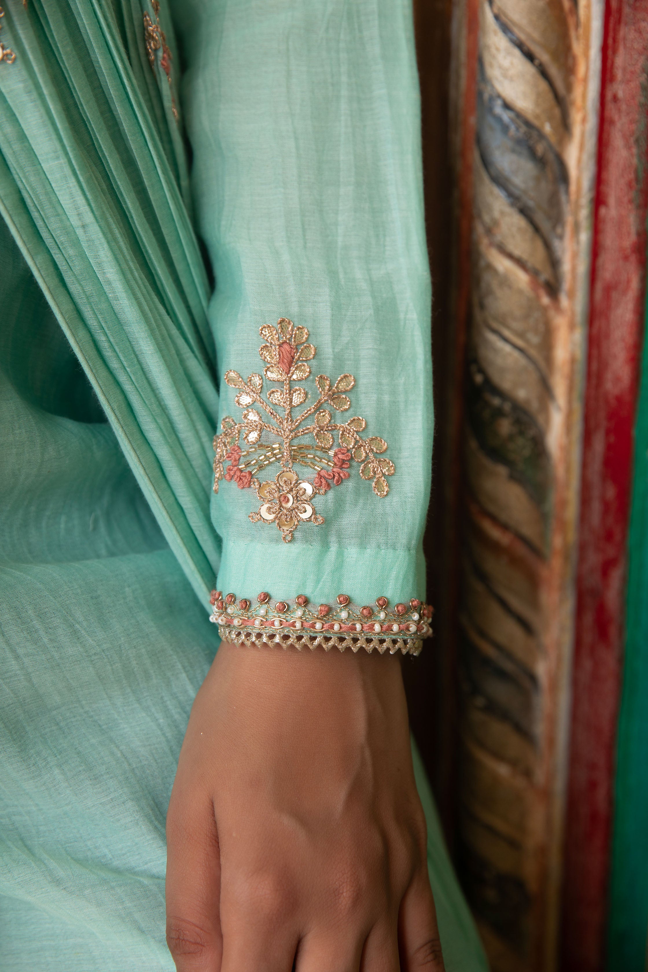 A LINE SUIT WITH FRONT SLIT