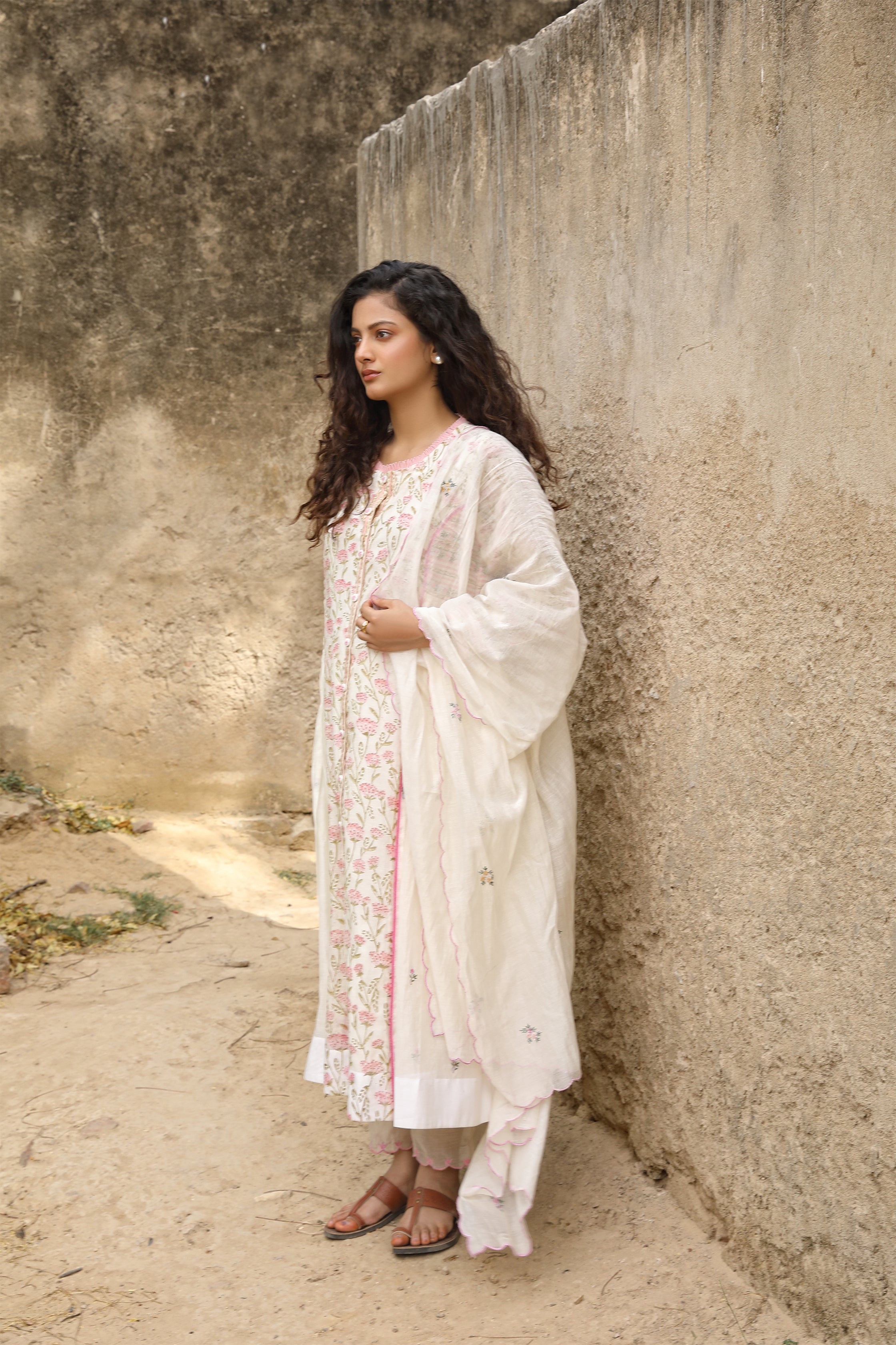 Collar Loops Smocked Kurta in Off White with Sweetheart Neckline