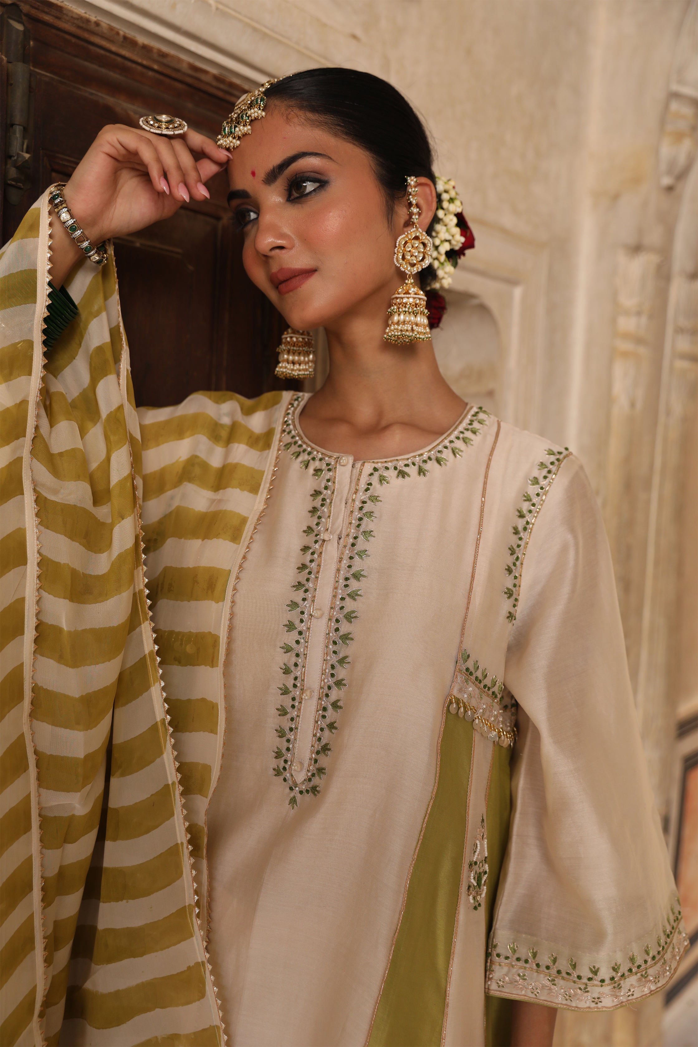 Mishthi Kali Suit Set in Ivory & Green with Pitta Handwork