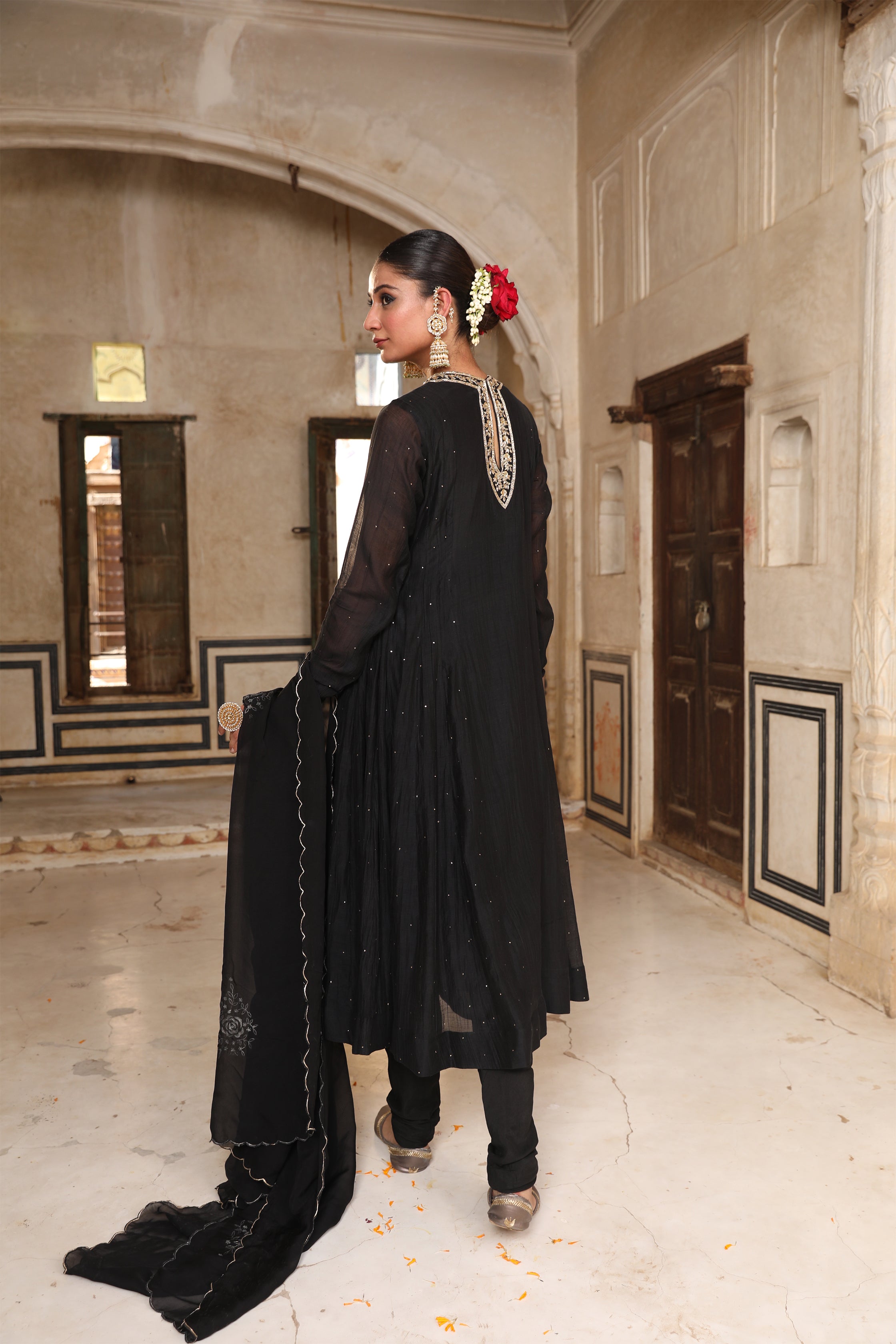 Siyaah Kali Suit Set in Black with Mukaish Zardosi Handwork