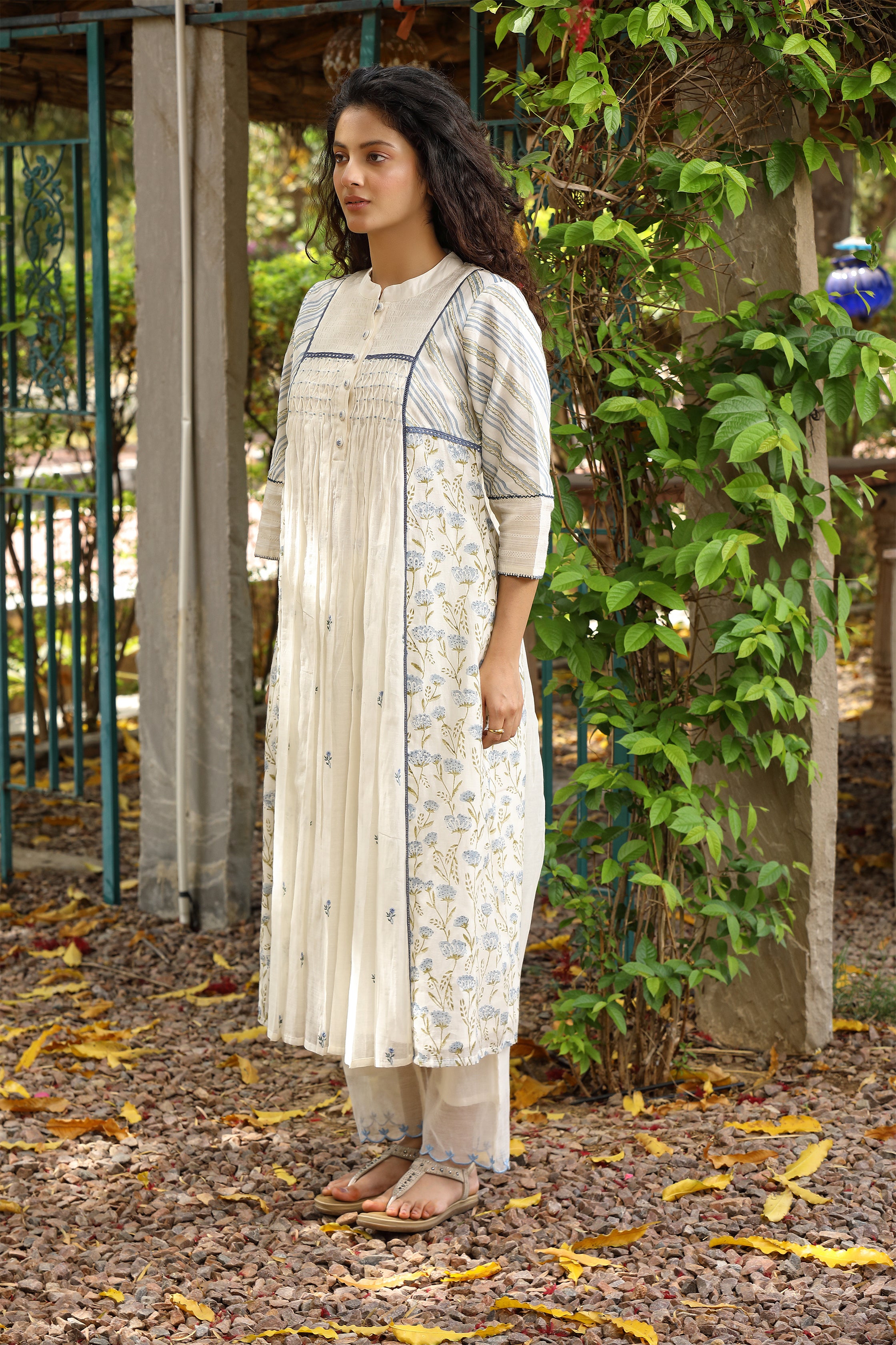 Asmee Kurta Set in Off White with Sweetheart Neck and Smocked Detailing