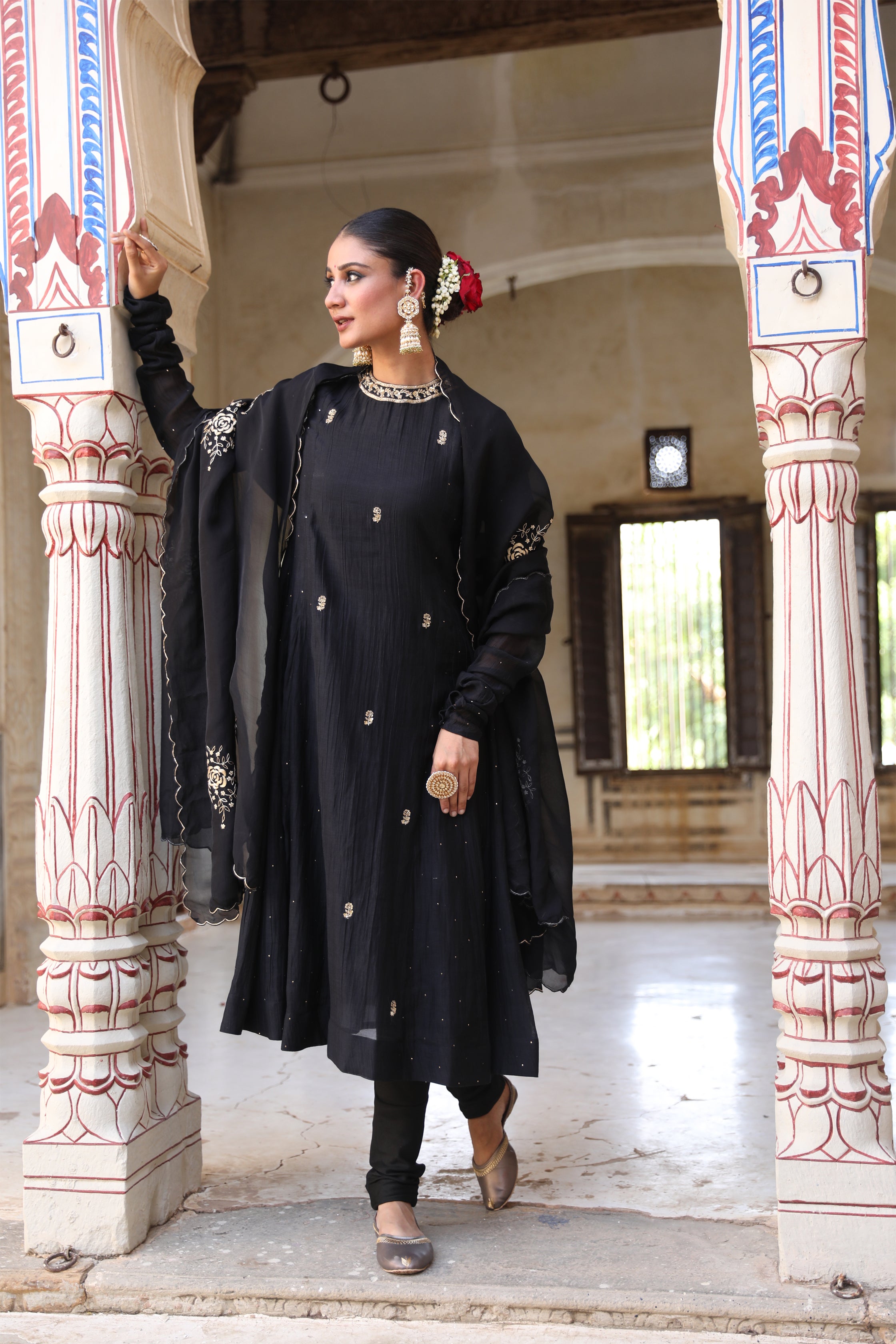 Siyaah Kali Suit Set in Black with Mukaish Zardosi Handwork