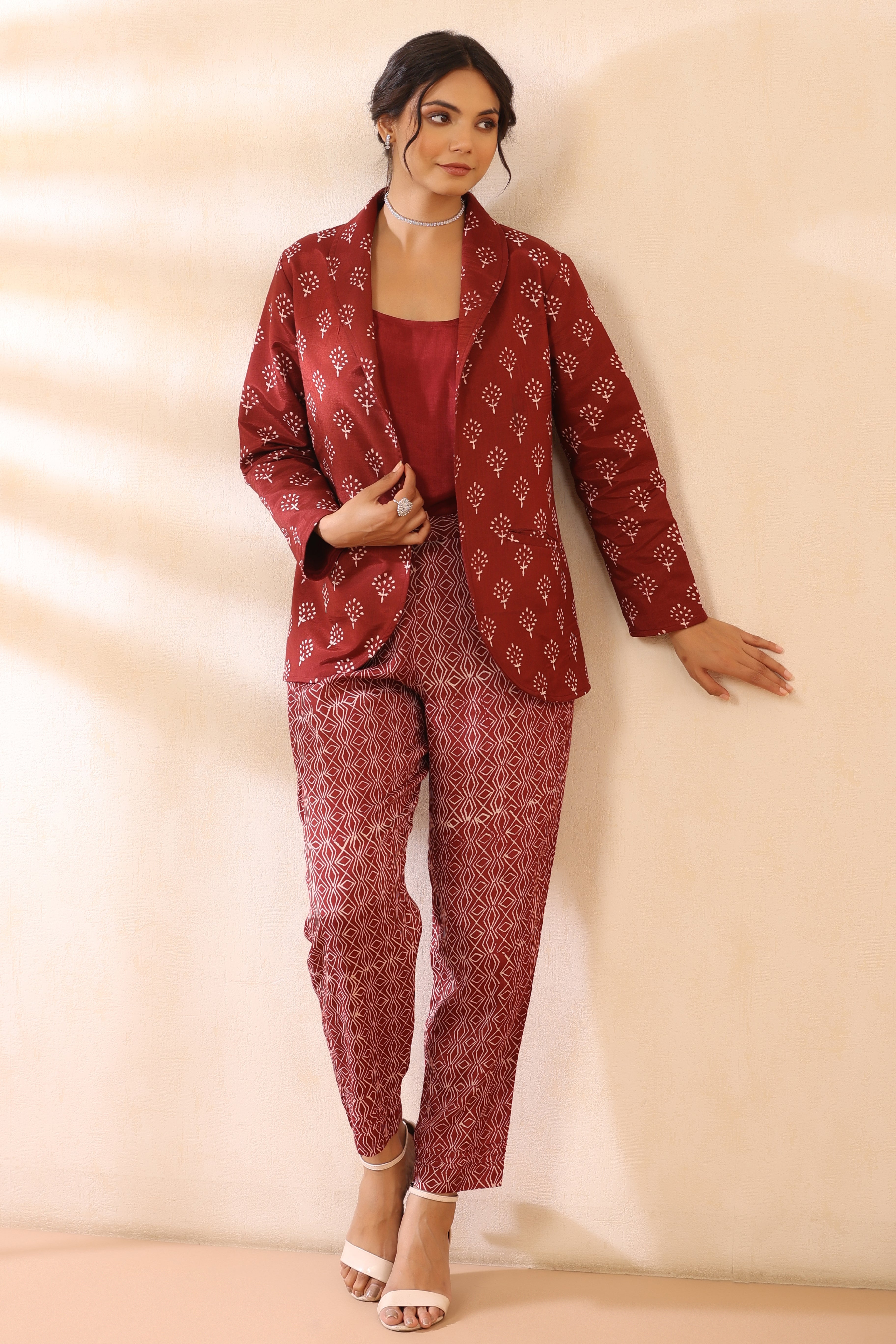 Bandhani Maroon Blazer Set