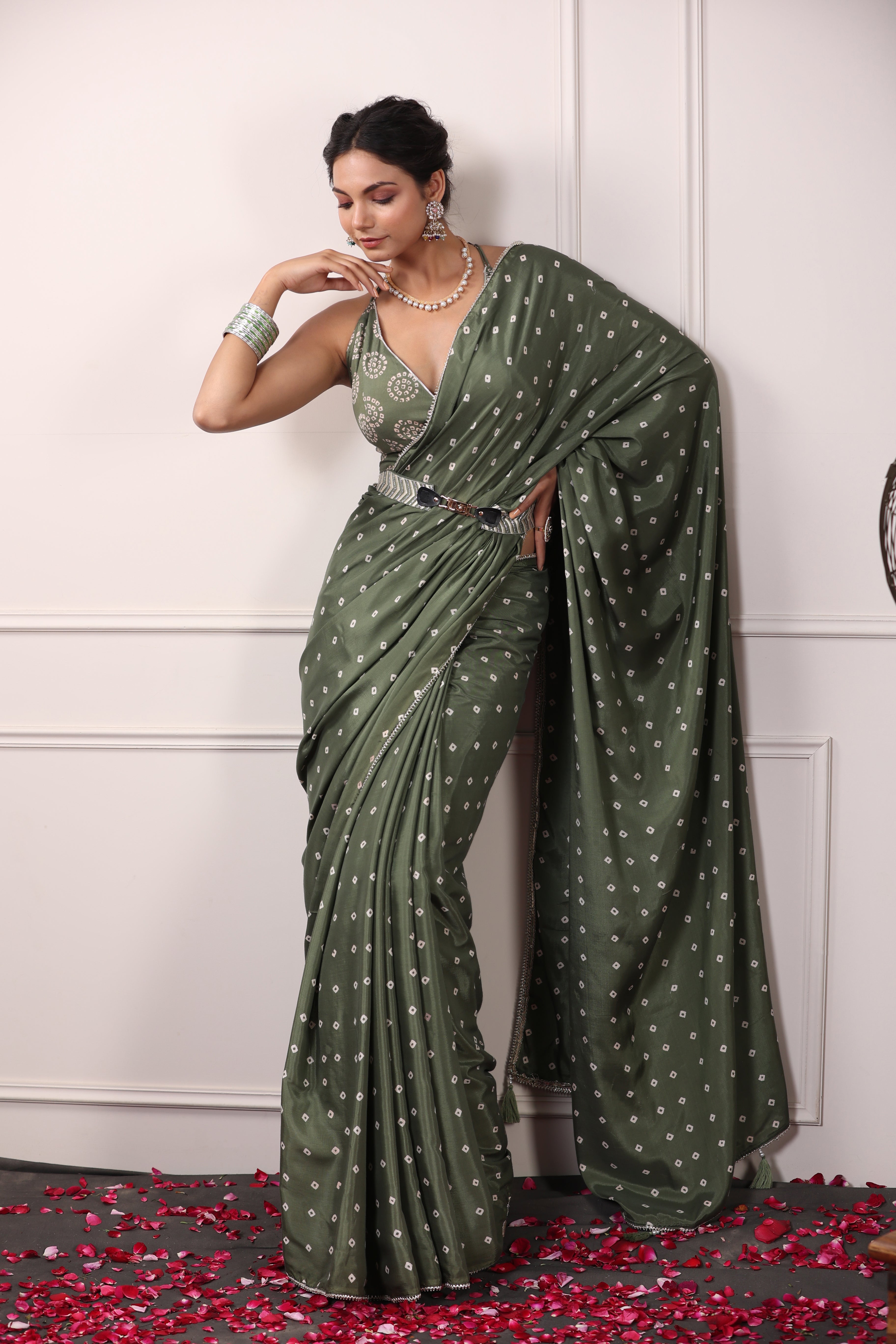 Green Retro Feels Saree Set