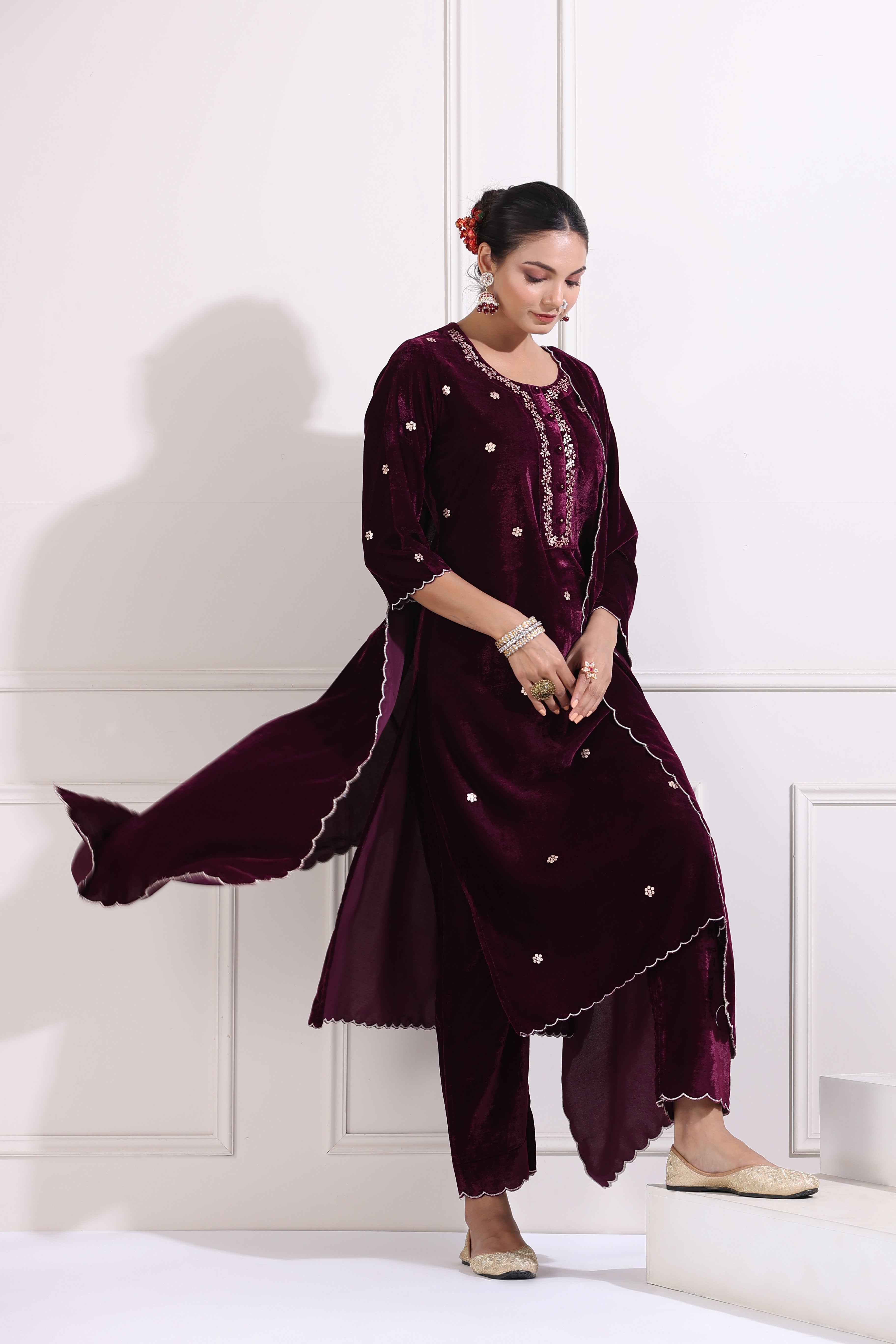 Wine Pittan Suit Set