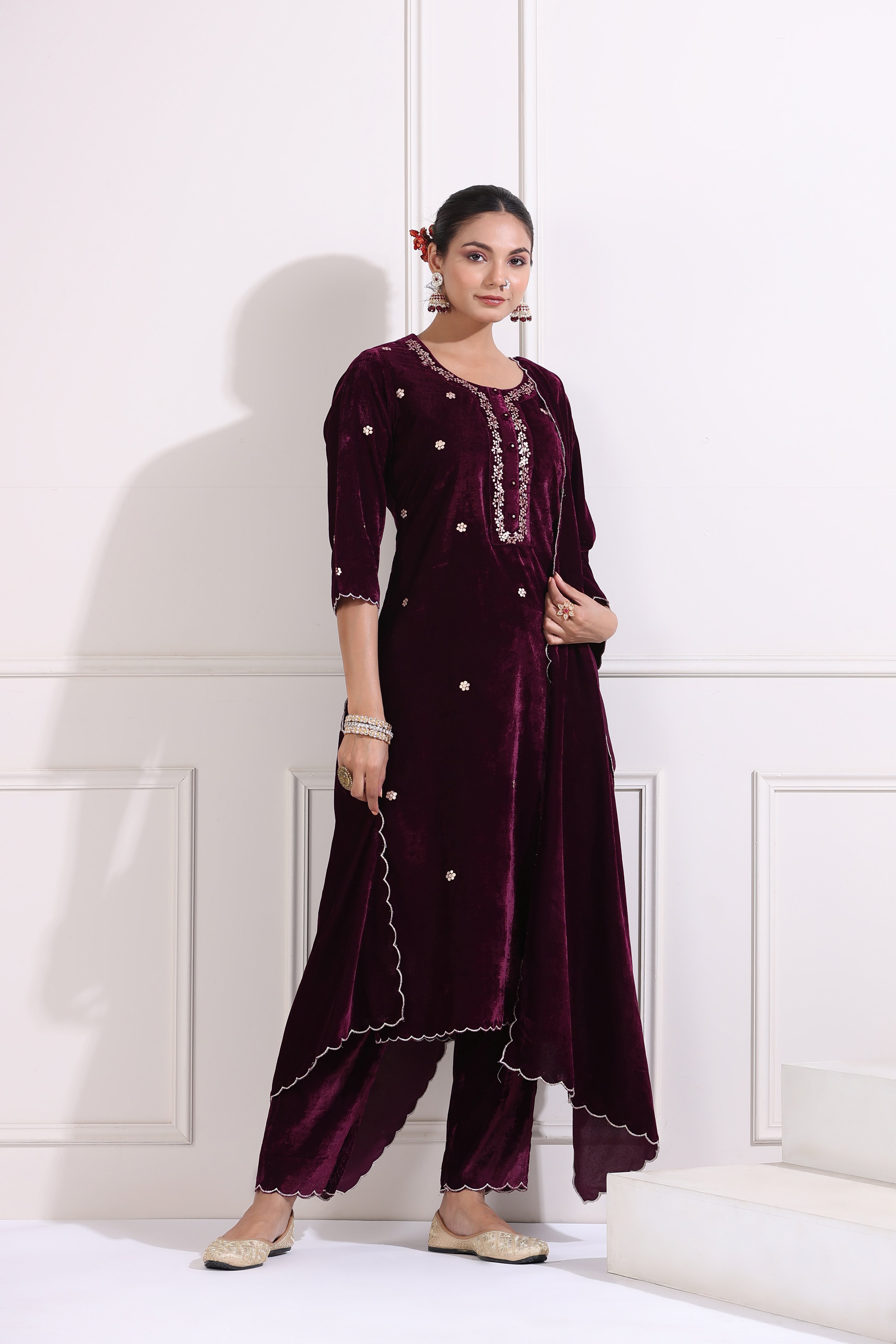 Wine Pittan Suit Set