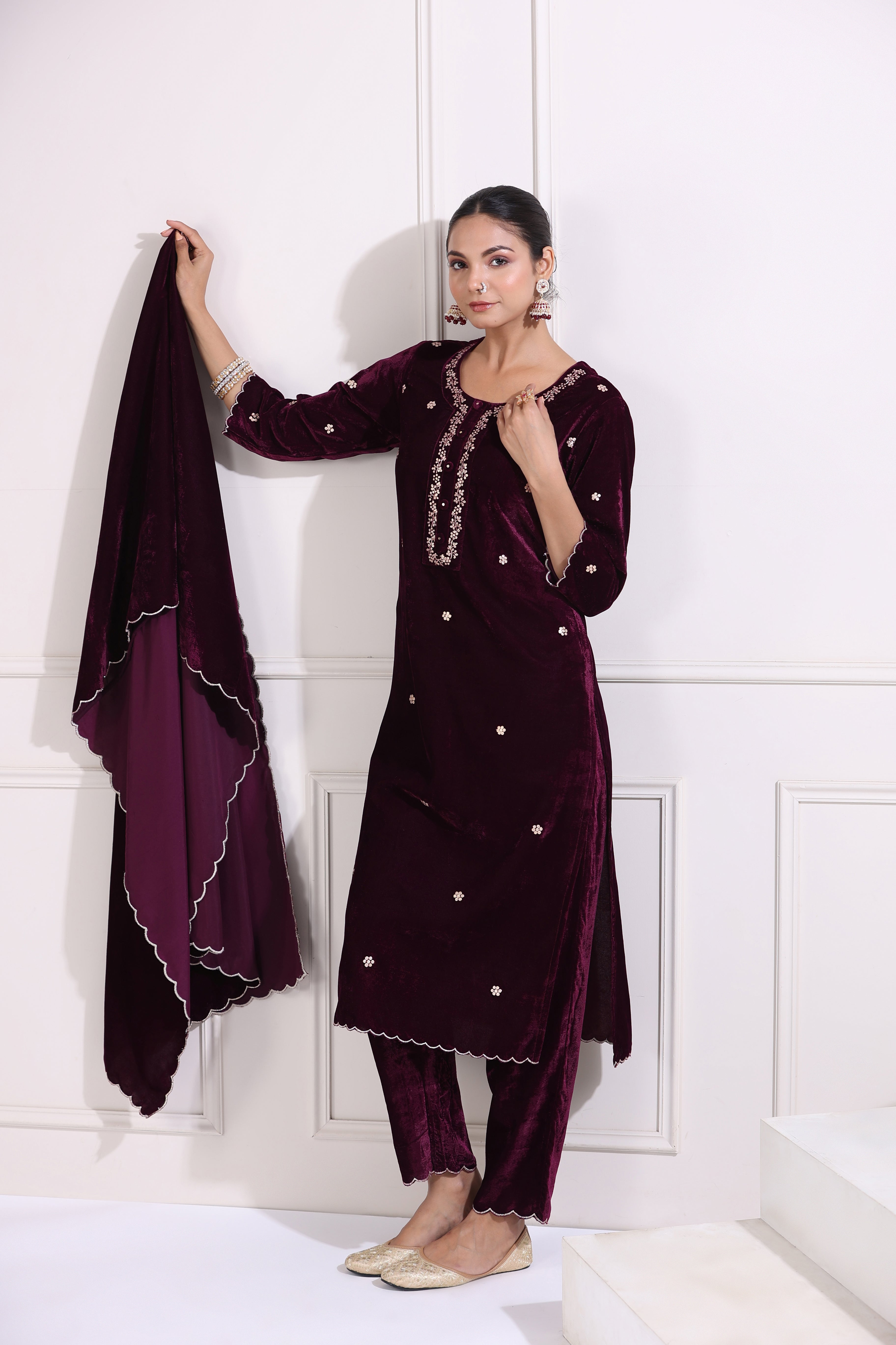 Wine Pittan Suit Set